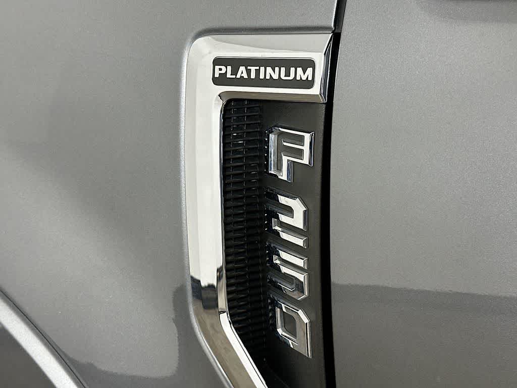 2022 Ford Super Duty F-250 SRW Platinum