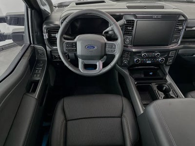 2026 Ford Super Duty F-350 SRW LARIAT