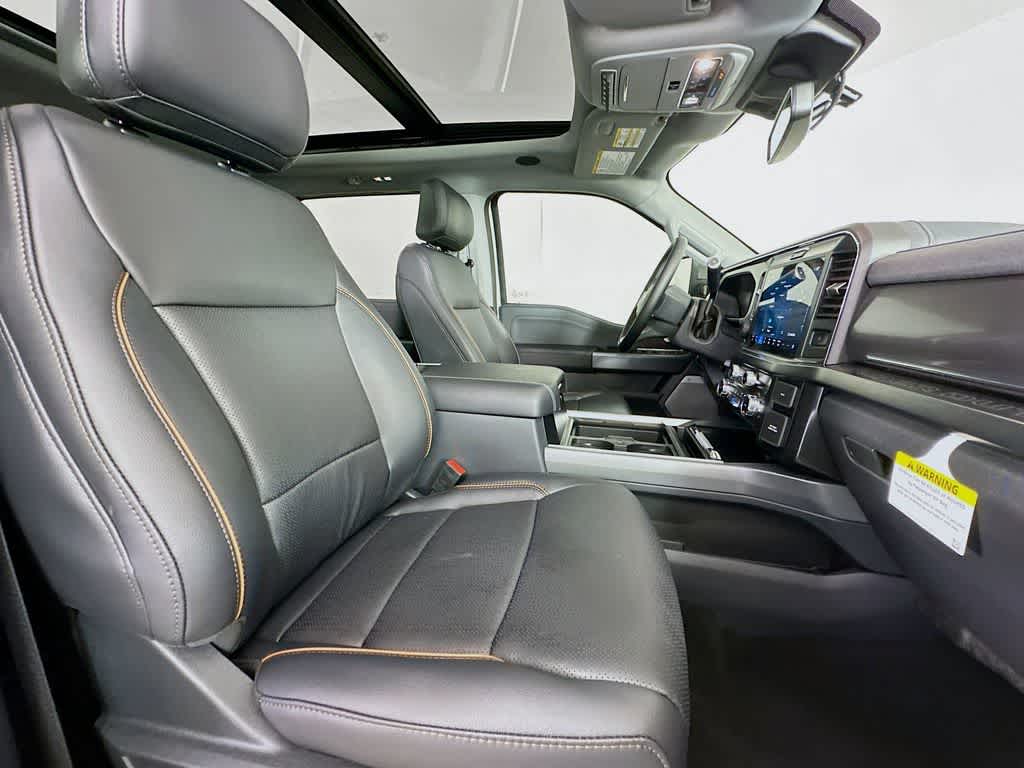 2025 Ford Super Duty F-350 SRW LARIAT