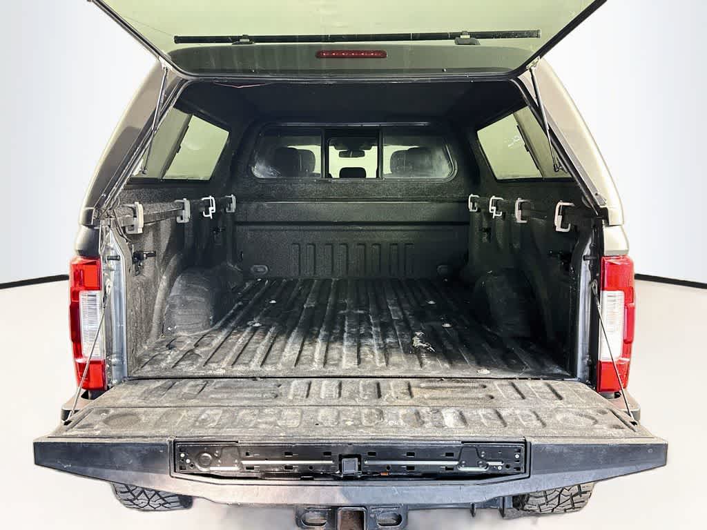 2019 Ford Super Duty F-350 SRW Pickup LARIAT