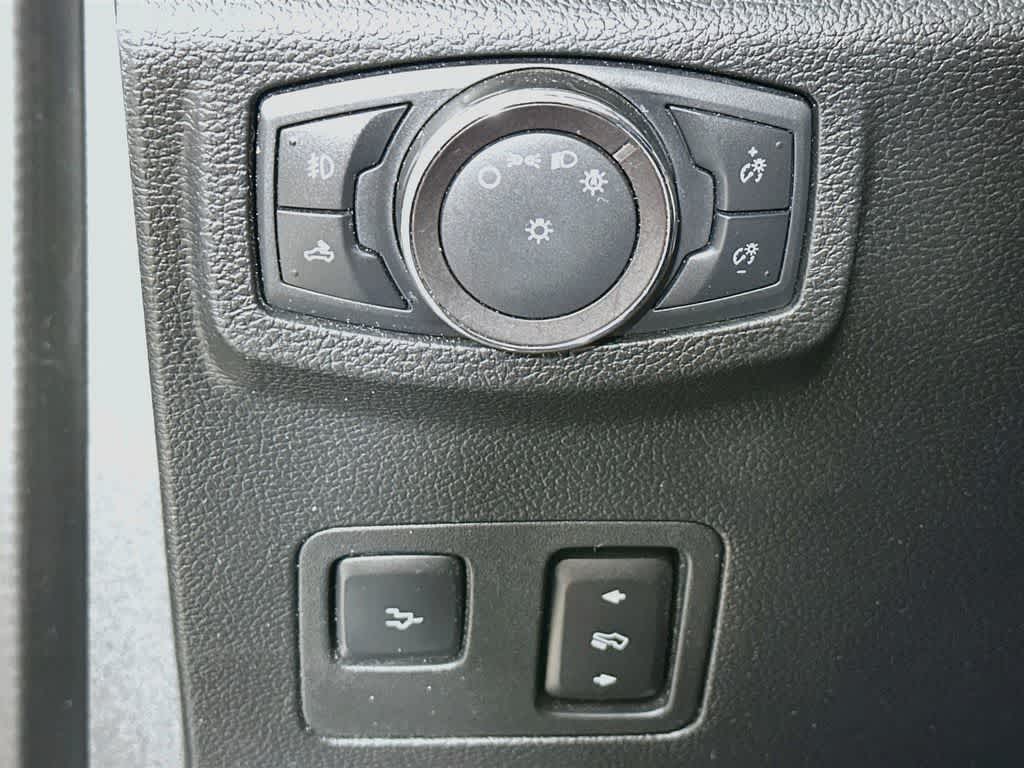 2019 Ford Super Duty F-350 SRW Pickup LARIAT