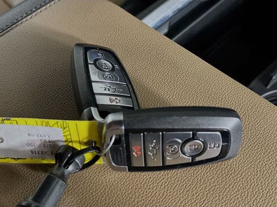 2023 Ford Super Duty F-350 SRW LARIAT