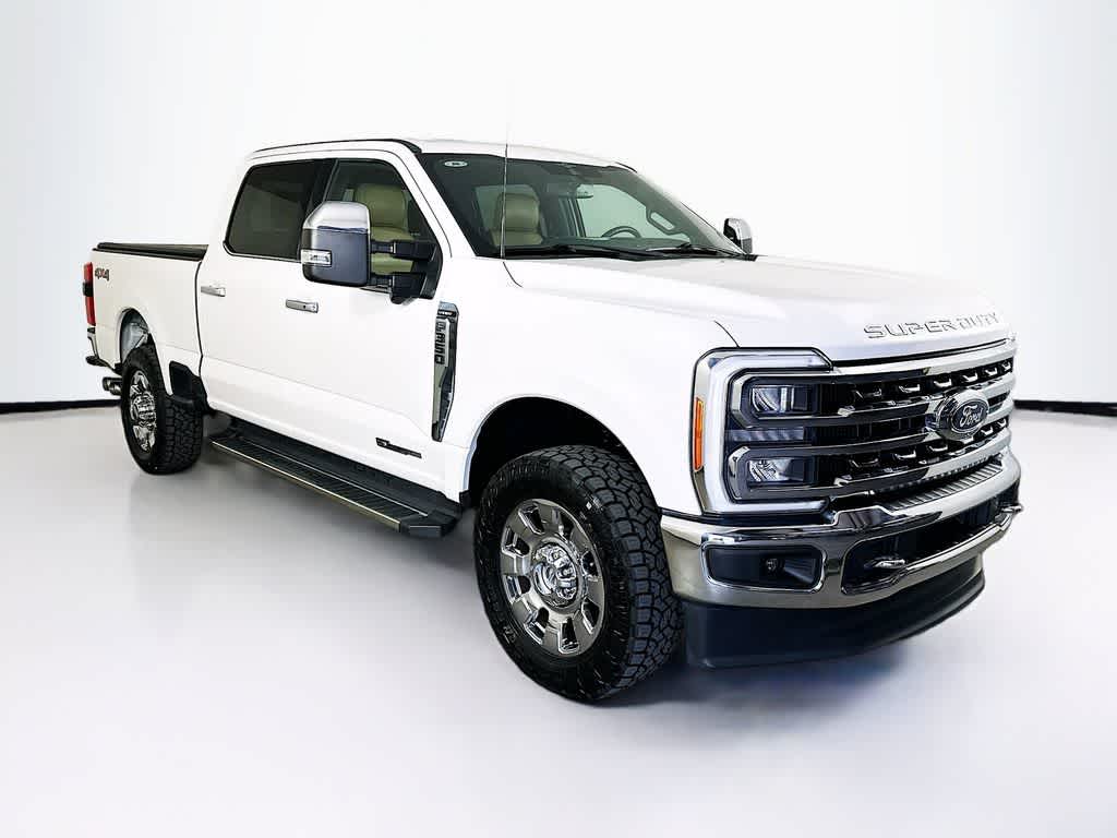 2023 Ford Super Duty F-350 SRW LARIAT