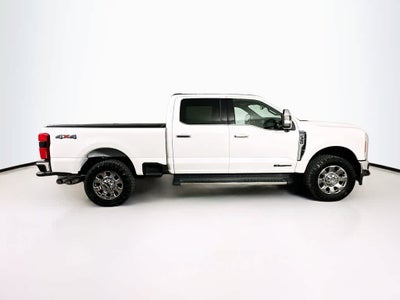 2023 Ford Super Duty F-350 SRW LARIAT