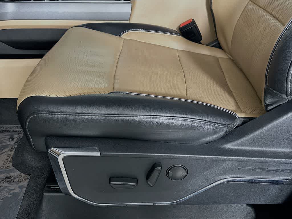 2023 Ford Super Duty F-350 SRW LARIAT