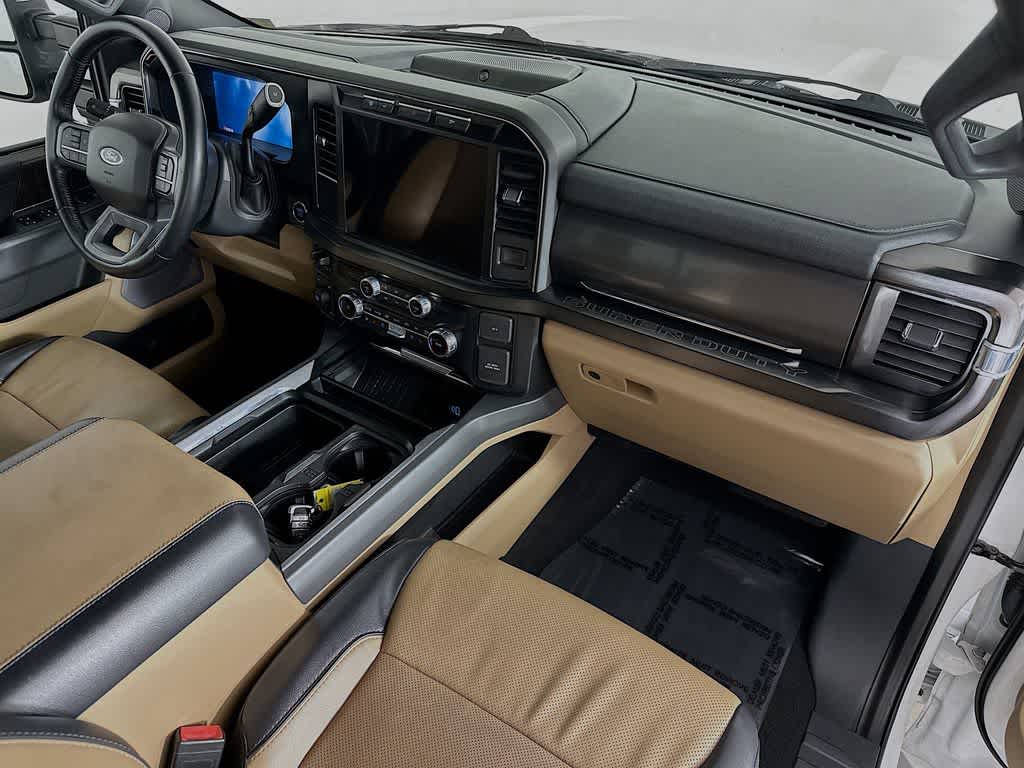 2023 Ford Super Duty F-350 SRW LARIAT