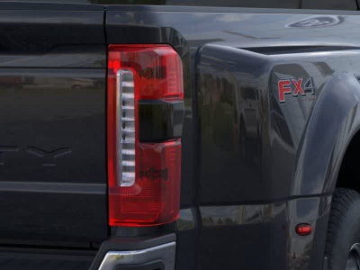 2026 Ford Super Duty F-350 DRW Pickup LARIAT