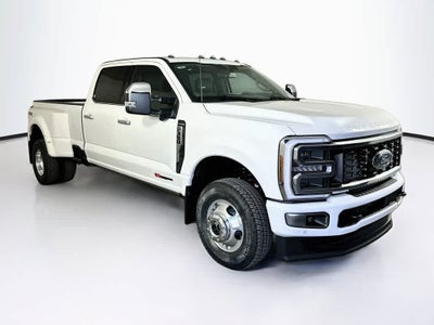 2026 Ford Super Duty F-350 DRW Pickup Platinum