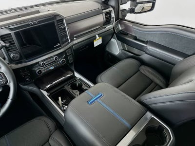 2026 Ford Super Duty F-350 DRW Platinum