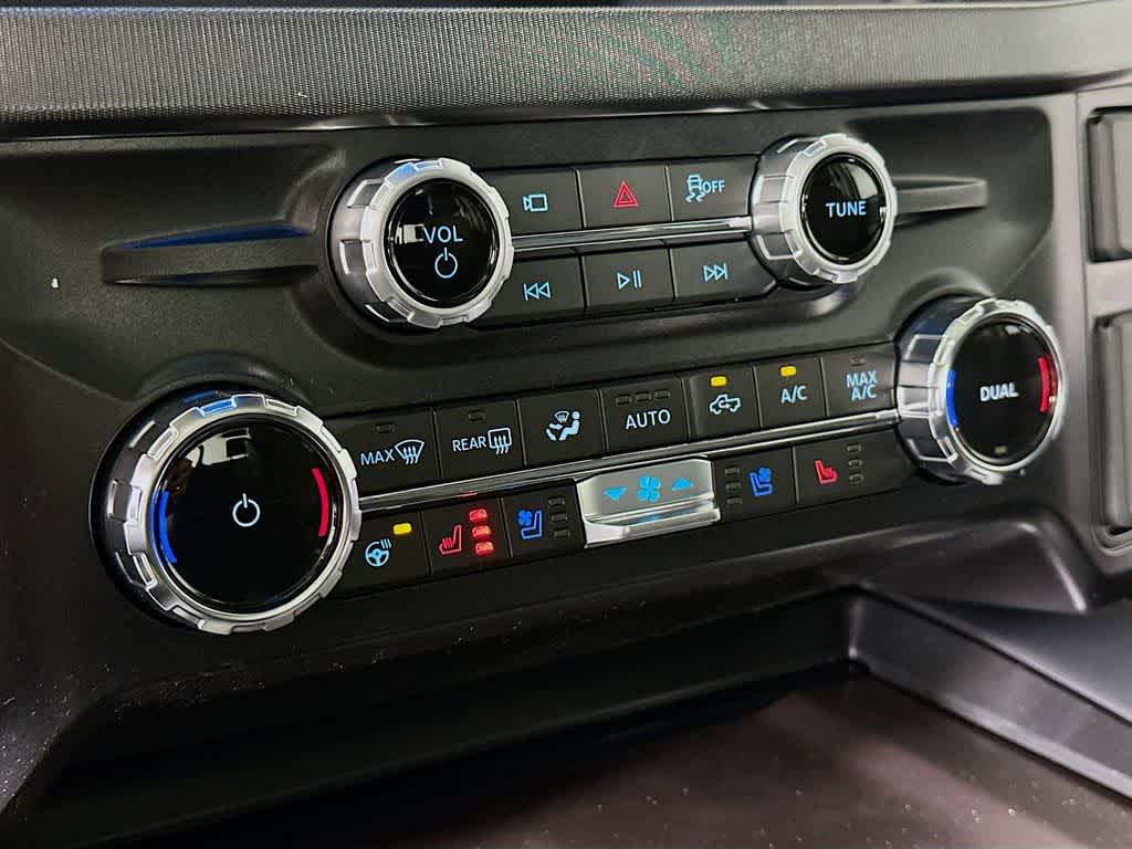 2026 Ford Super Duty F-350 DRW Platinum