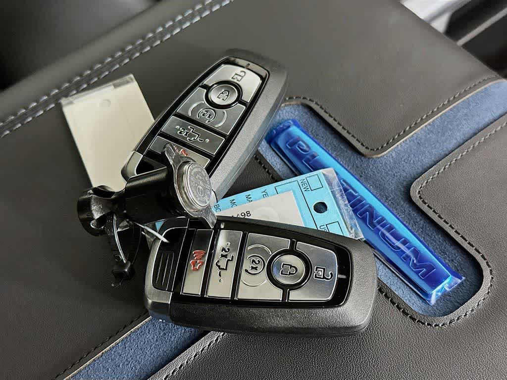 2026 Ford Super Duty F-350 DRW Platinum