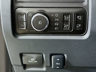 2026 Ford Super Duty F-350 DRW Platinum