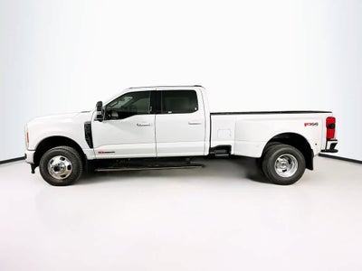 2026 Ford Super Duty F-350 DRW Platinum