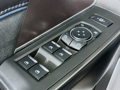 2026 Ford Super Duty F-350 DRW Platinum