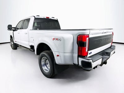 2026 Ford Super Duty F-350 DRW Platinum