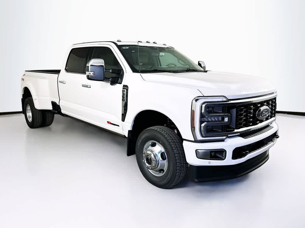 2026 Ford Super Duty F-350 DRW Pickup Platinum