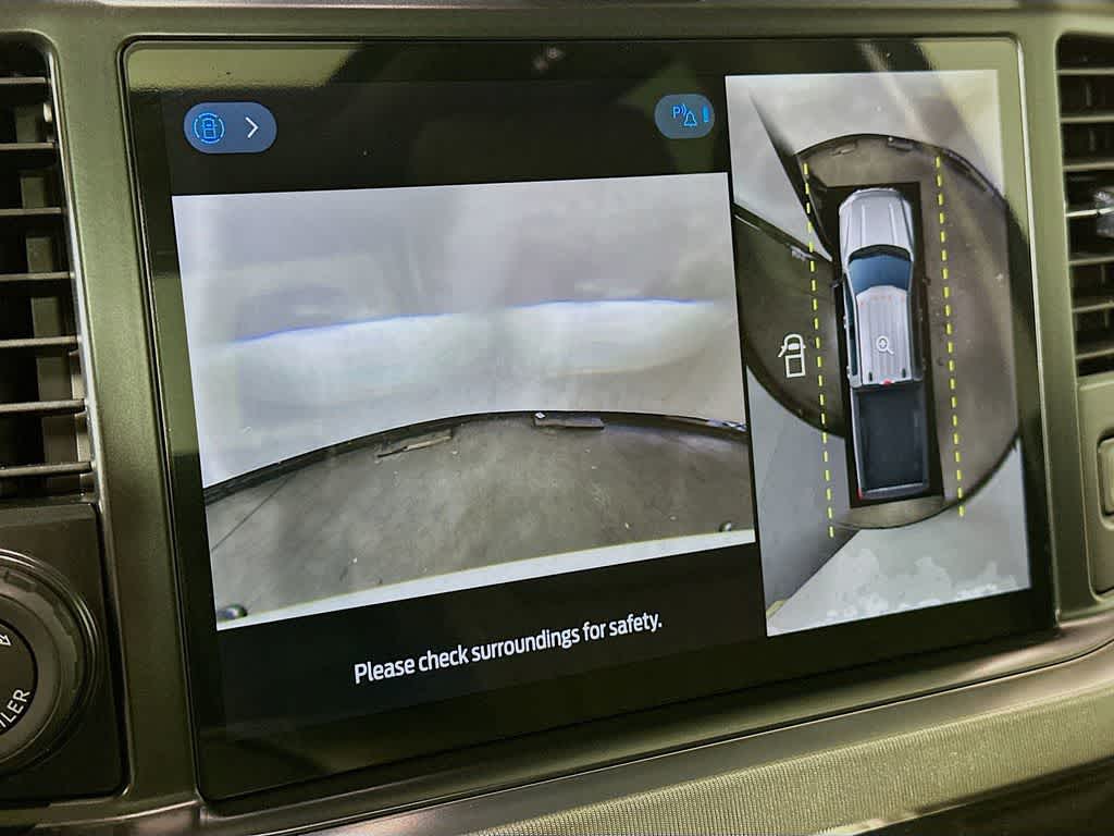 2026 Ford Super Duty F-350 DRW Pickup Platinum