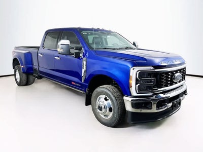 2026 Ford Super Duty F-350 DRW LARIAT