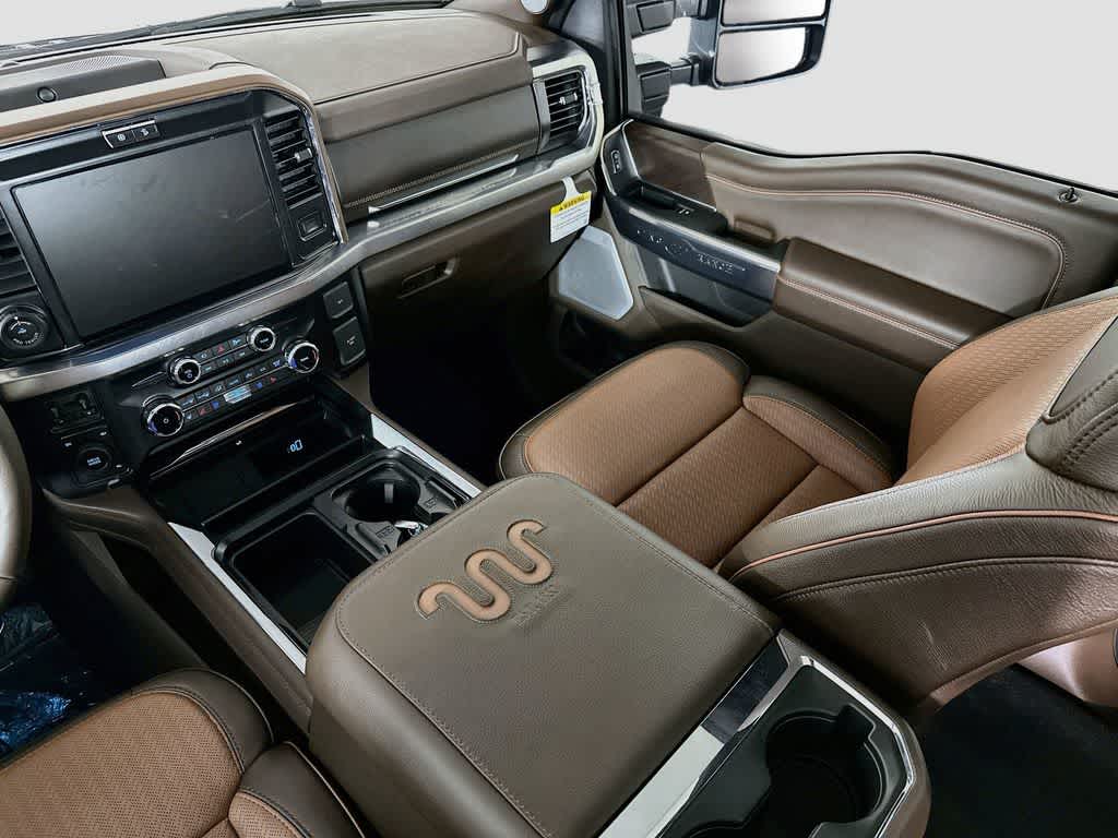 2026 Ford Super Duty F-350 DRW Pickup King Ranch