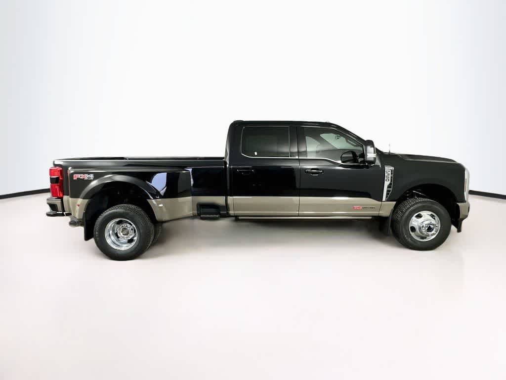 2026 Ford Super Duty F-350 DRW Pickup King Ranch