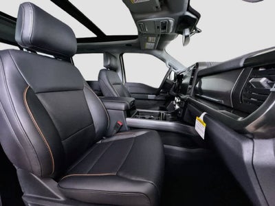 2027 Ford Super Duty F-350 DRW Pickup LARIAT