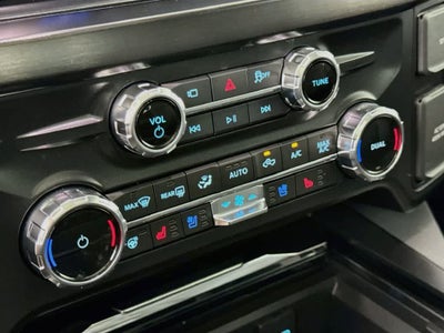 2027 Ford Super Duty F-350 DRW Pickup LARIAT
