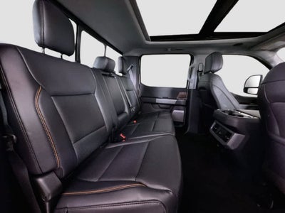 2027 Ford Super Duty F-350 DRW Pickup LARIAT