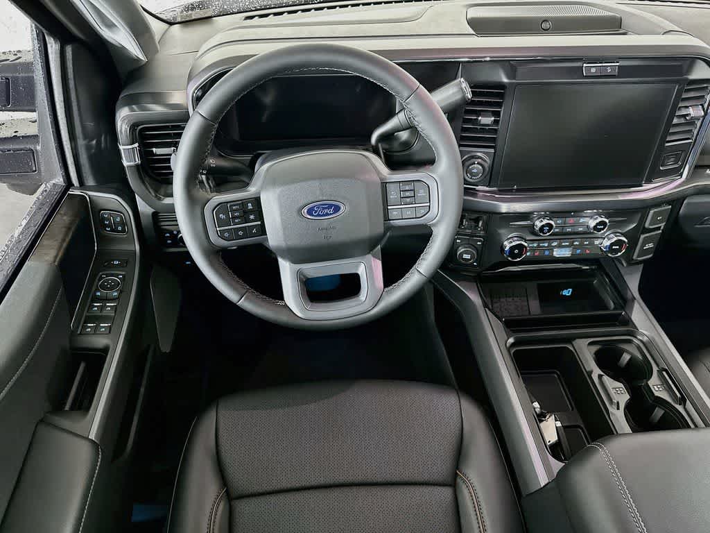 2026 Ford Super Duty F-350 DRW Pickup LARIAT