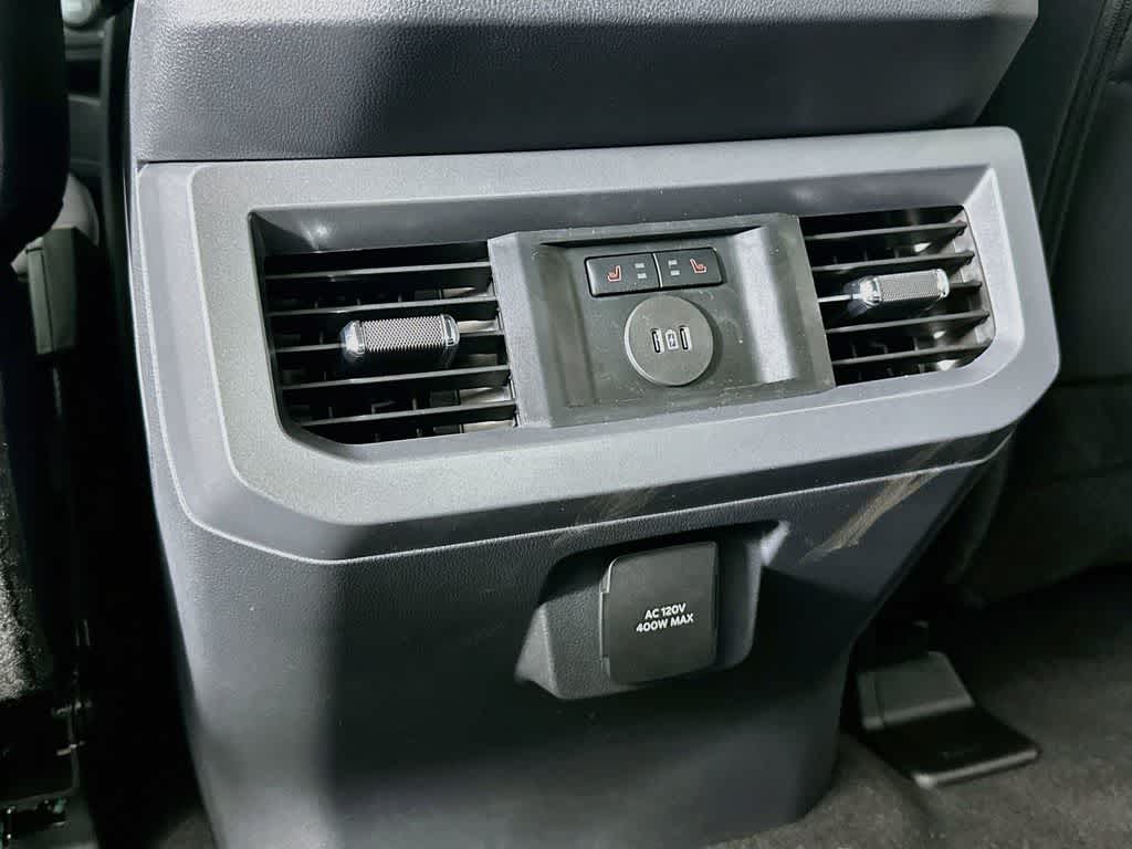2026 Ford Super Duty F-350 DRW Pickup LARIAT