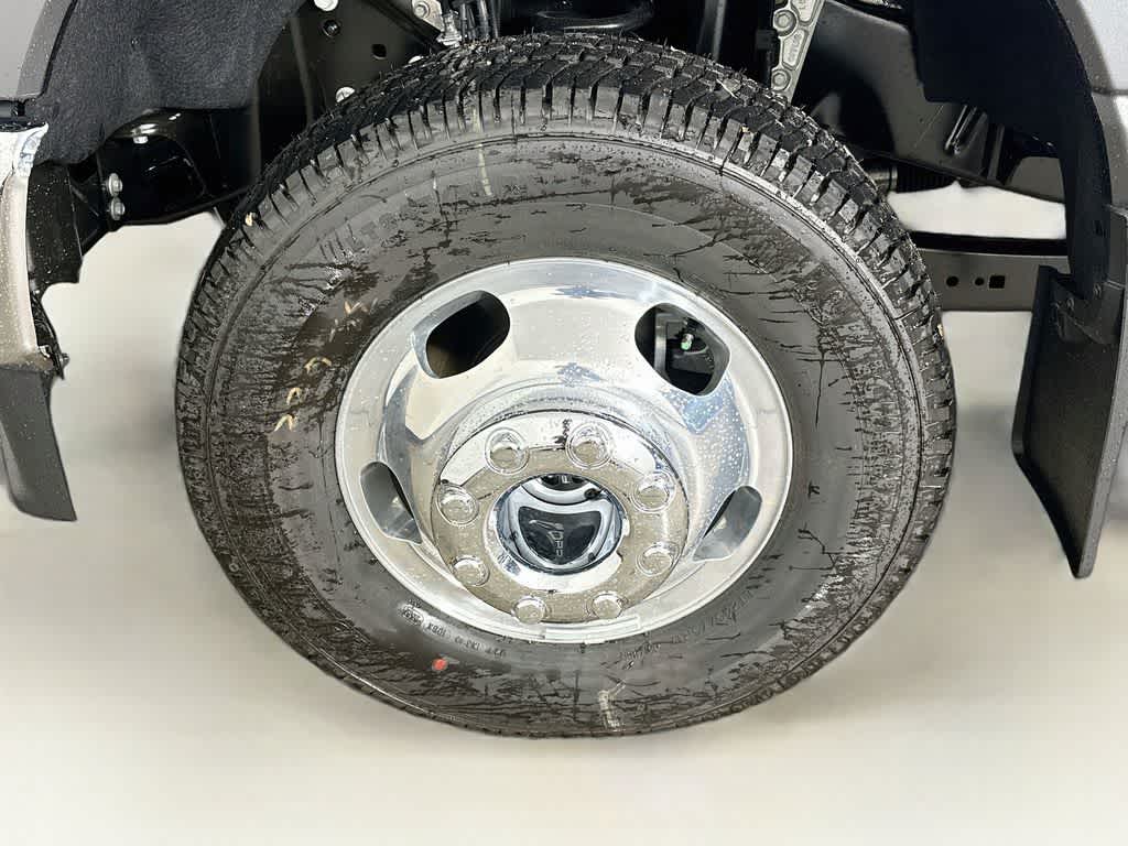 2026 Ford Super Duty F-350 DRW Pickup LARIAT
