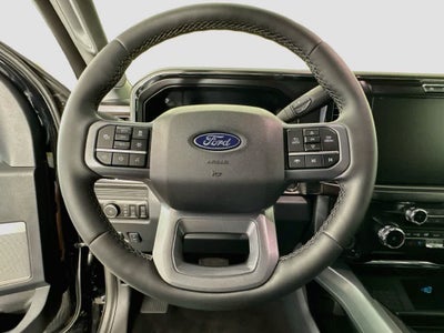 2027 Ford Super Duty F-350 DRW Pickup LARIAT