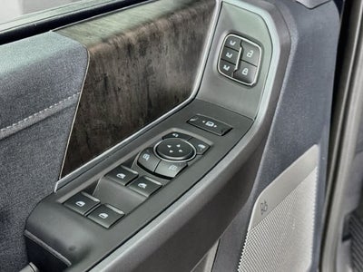 2027 Ford Super Duty F-350 DRW Pickup LARIAT
