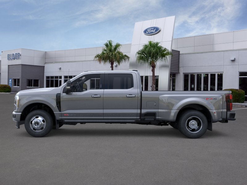 2026 Ford Super Duty F-350 DRW Platinum