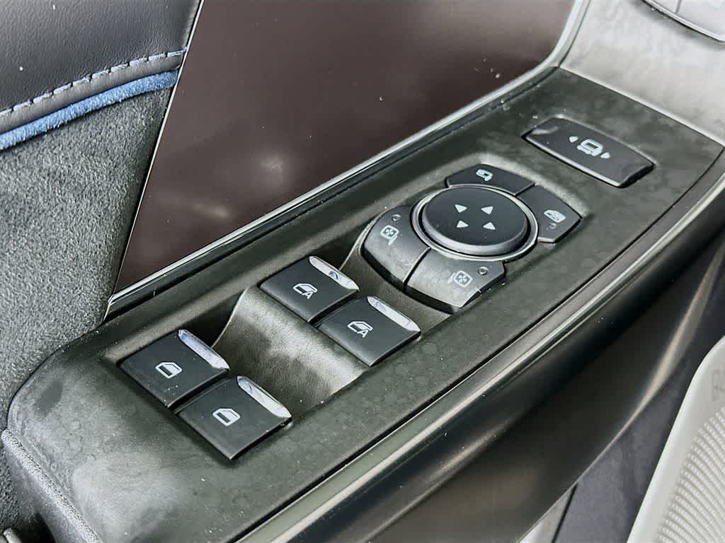 2026 Ford Super Duty F-350 DRW Pickup Platinum