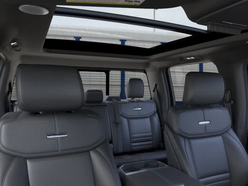 2026 Ford Super Duty F-350 DRW Pickup Platinum
