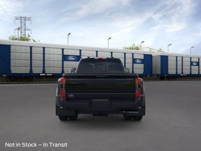 2026 Ford Super Duty F-350 DRW Pickup Platinum