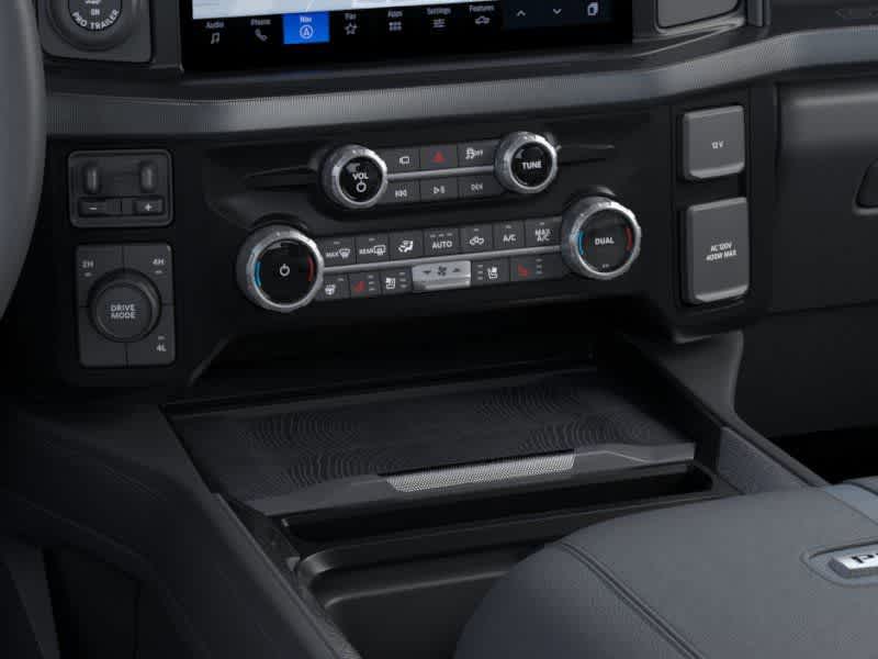 2026 Ford Super Duty F-350 DRW Pickup Platinum