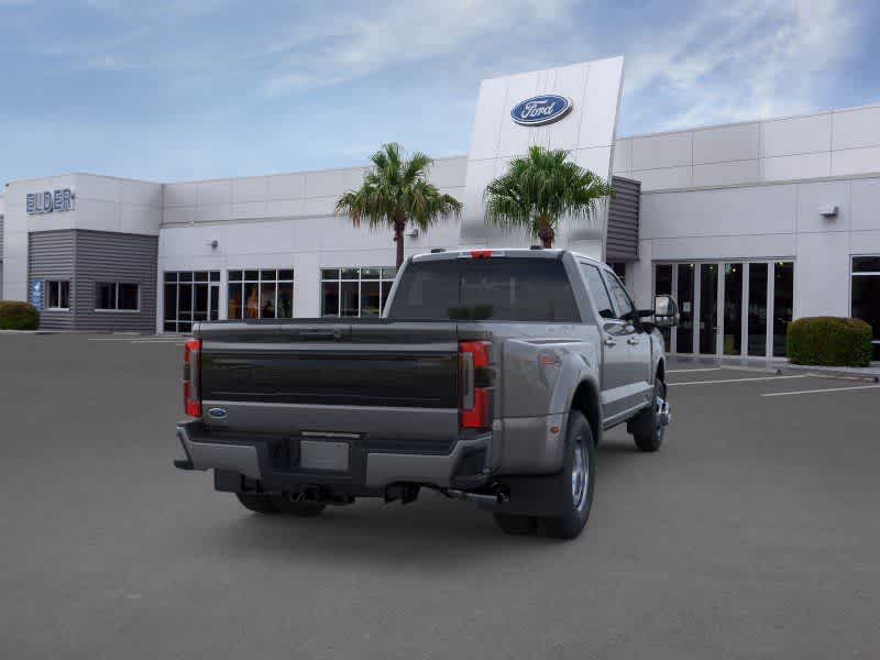 2026 Ford Super Duty F-350 DRW Pickup Platinum