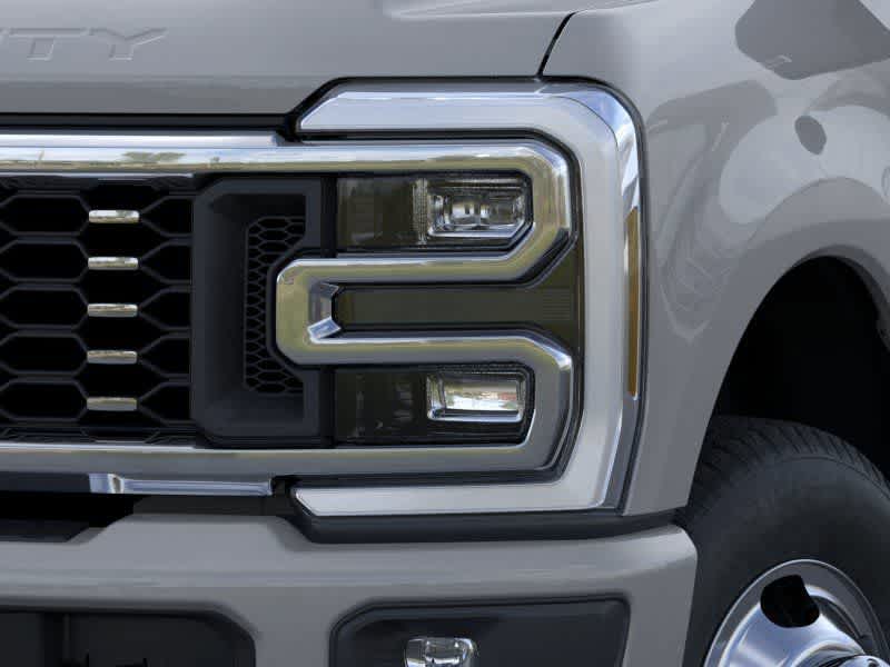 2026 Ford Super Duty F-350 DRW Pickup Platinum