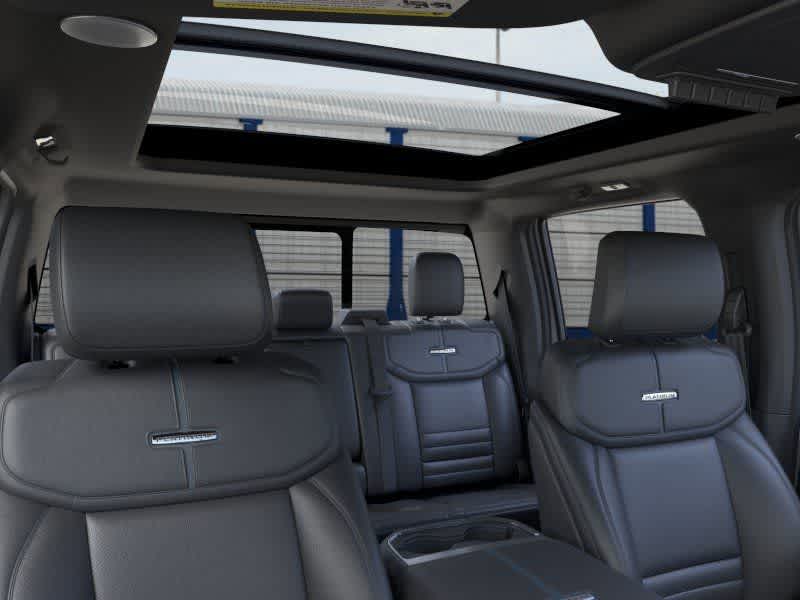 2026 Ford Super Duty F-350 DRW Pickup Platinum
