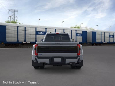 2026 Ford Super Duty F-350 DRW Pickup Platinum