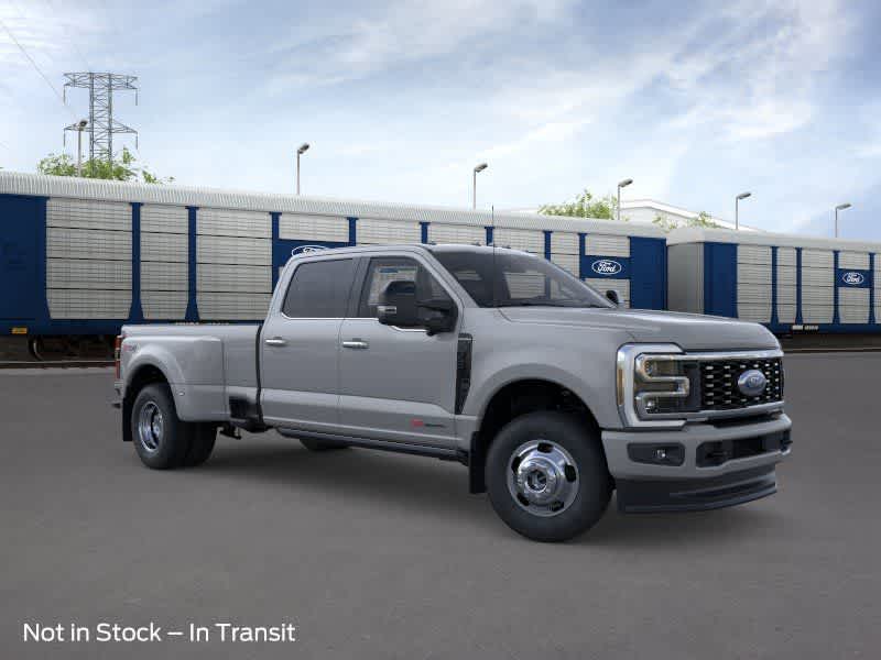 2026 Ford Super Duty F-350 DRW Pickup Platinum