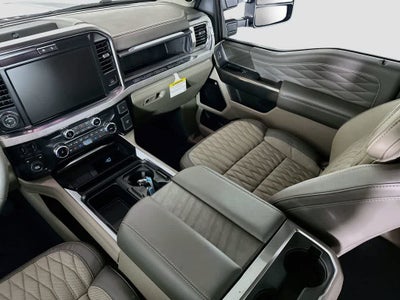 2026 Ford Super Duty F-350 DRW Pickup Platinum