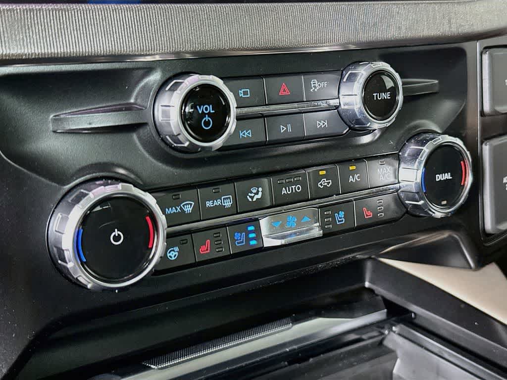 2026 Ford Super Duty F-350 DRW Pickup Platinum