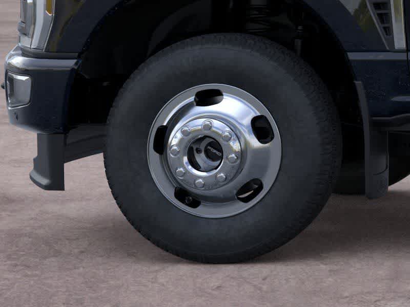 2026 Ford Super Duty F-350 DRW Pickup Platinum
