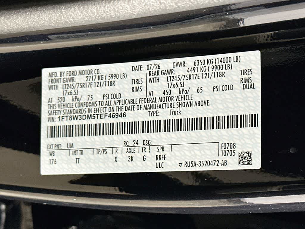 2026 Ford Super Duty F-350 DRW Pickup Platinum