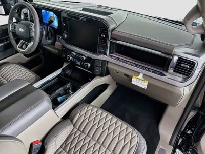 2026 Ford Super Duty F-350 DRW Pickup Platinum