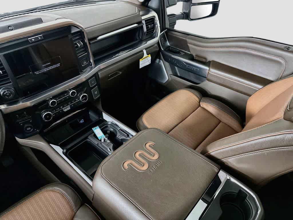 2026 Ford Super Duty F-350 DRW Pickup King Ranch