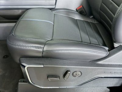 2026 Ford Super Duty F-350 DRW Pickup Platinum
