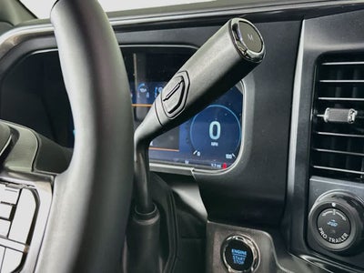 2027 Ford Super Duty F-350 DRW Pickup Platinum